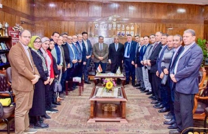 مستشفيات جامعة طنطا تحصل على وسام نجمة المستشفيات من الطبقة الأولى