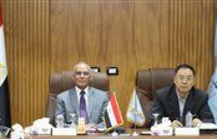وفد صيني رفيع المستوى يزور المركز القومي للبحوث لتعزيز التعاون العلمي المشترك